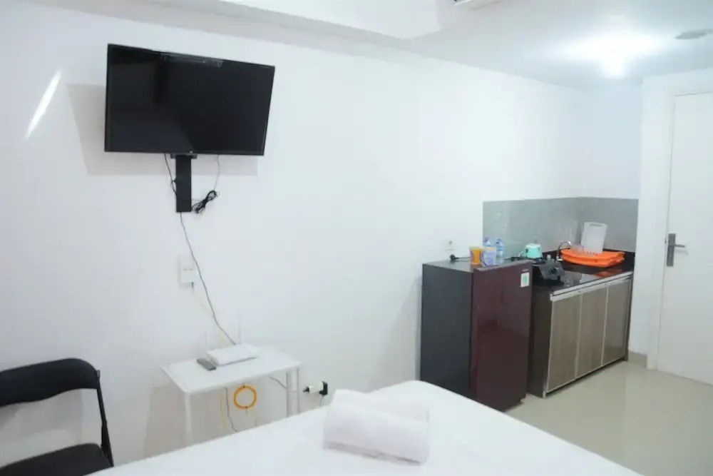 Тангеранг: Comfy Studio Poris 88 Apartment