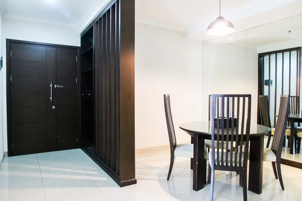 Джакарта: Modern Design 3br Hampton'S Park Apartment Near Cilandak