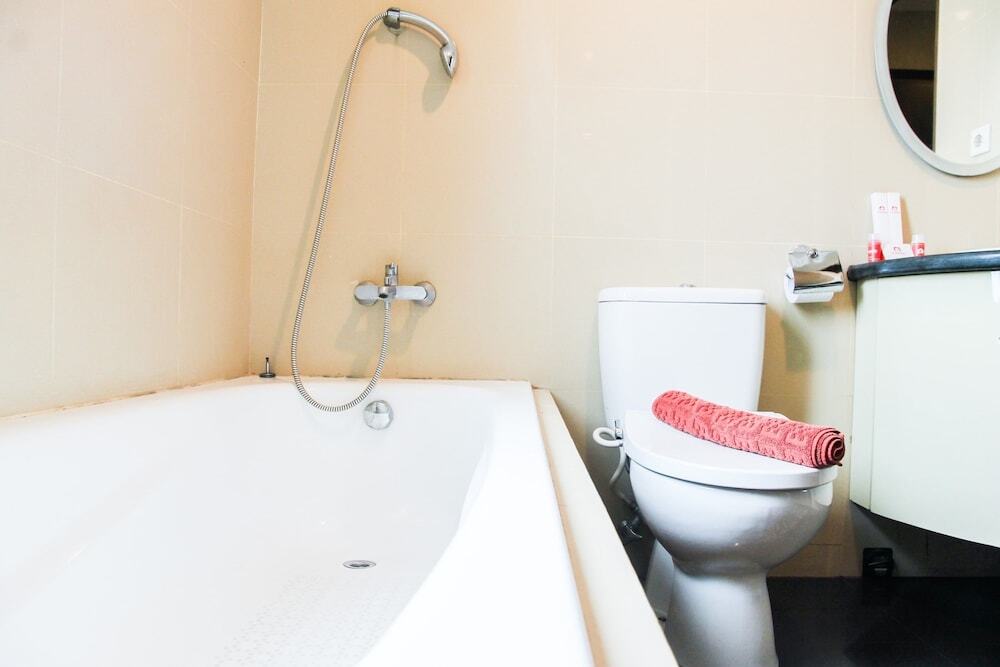 Джакарта: Modern Design 3br Hampton'S Park Apartment Near Cilandak
