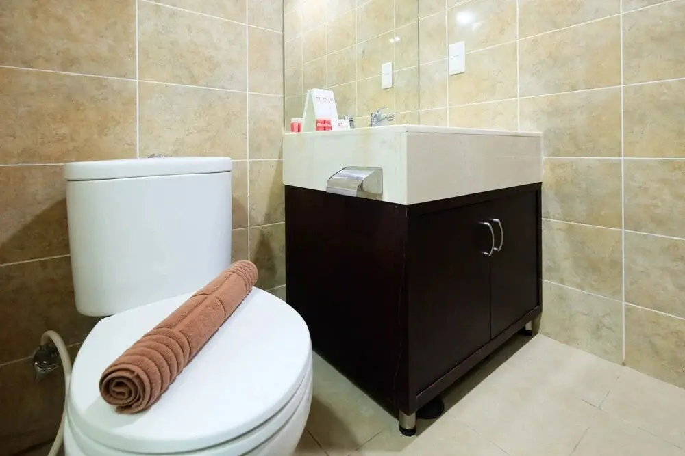 Джакарта: Luxurious Furnished 2BR Kemang Village Apartment