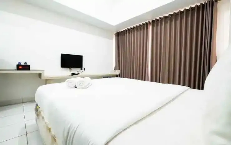 Legok: Cozy Studio Casa De Parco near The Breeze BSD City