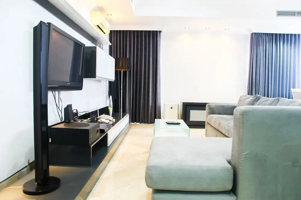 Джакарта: Best Spacious 3BR Park Royale Apartment