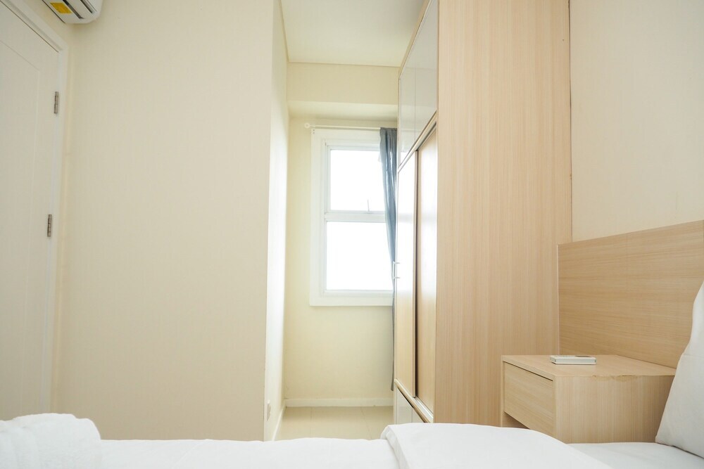 Comfortable 2BR Parahyangan Residence Apartment — фото 1
