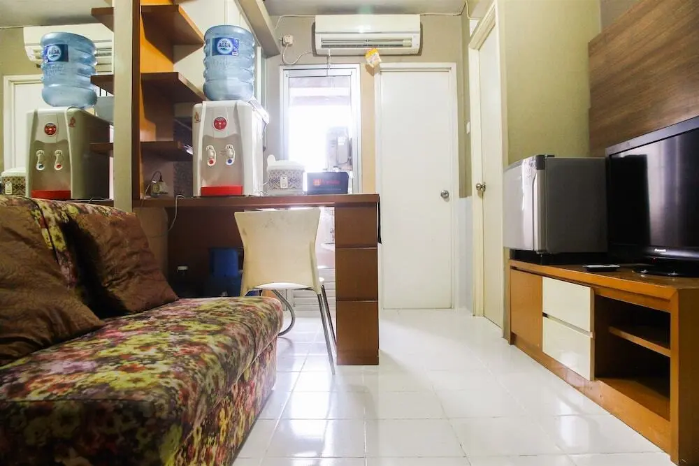 Джакарта: Simply 2Br Kalibata City Apartment