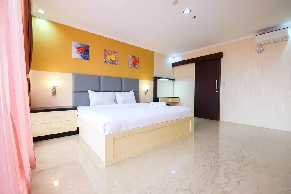 Джакарта: Best Modern 1br L'Avenue Apartment