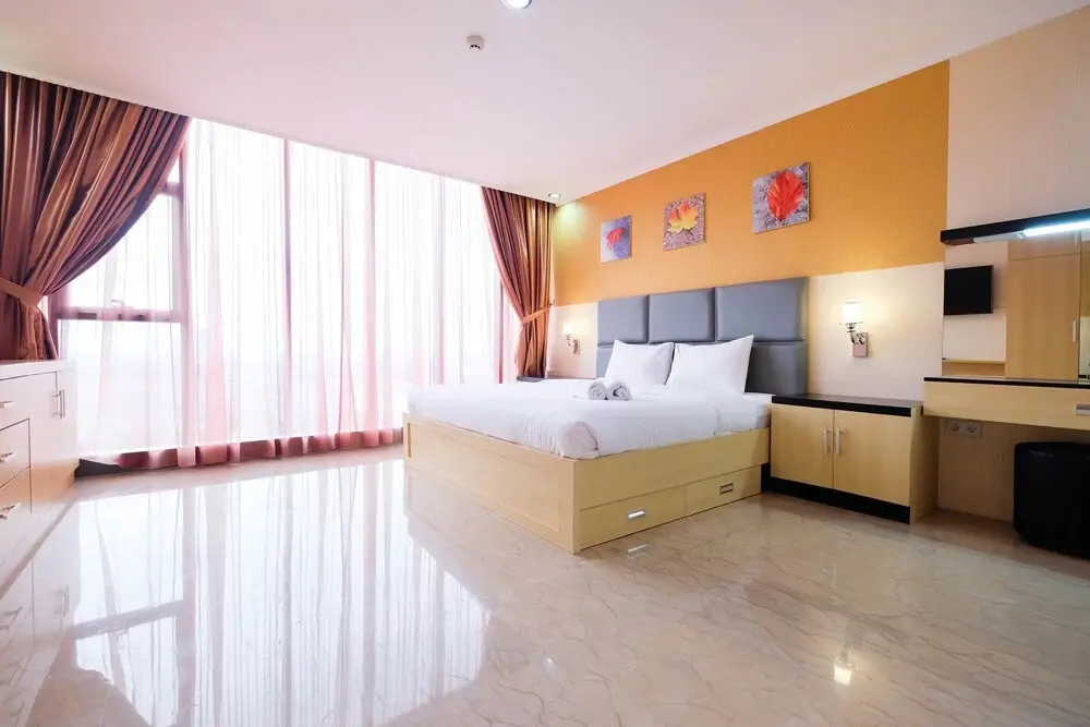 Джакарта: Best Modern 1br L'Avenue Apartment