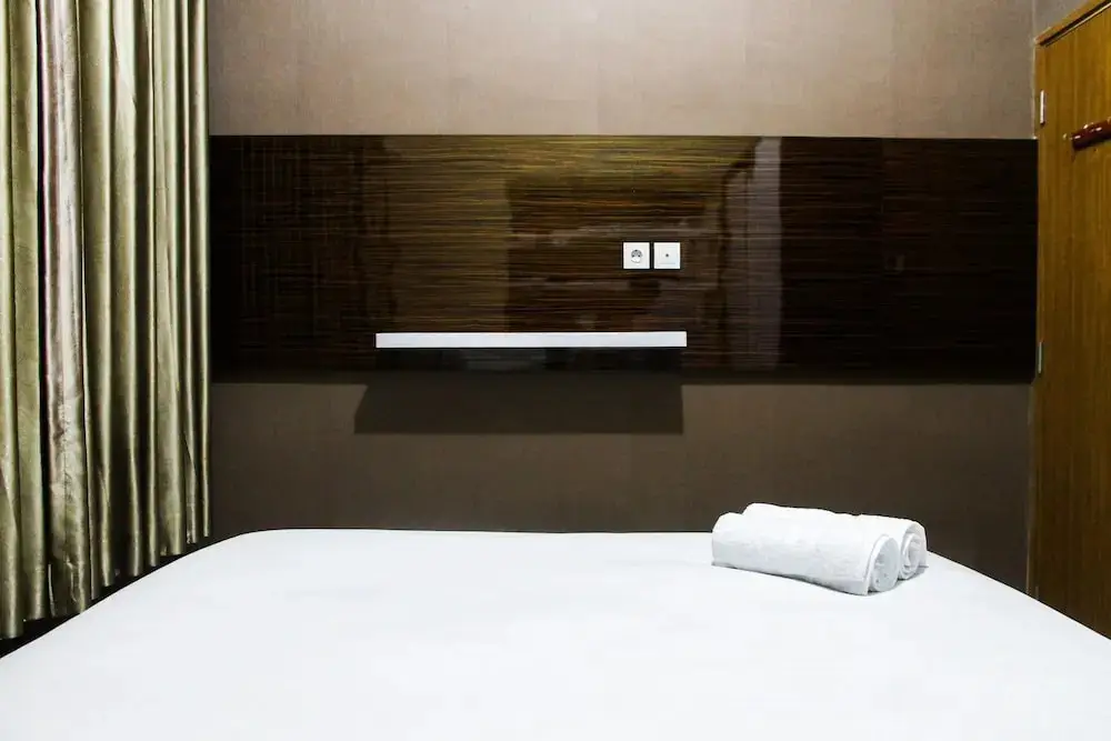 Чикаранг: Luxury 1BR with Study Room The Oasis Apartment