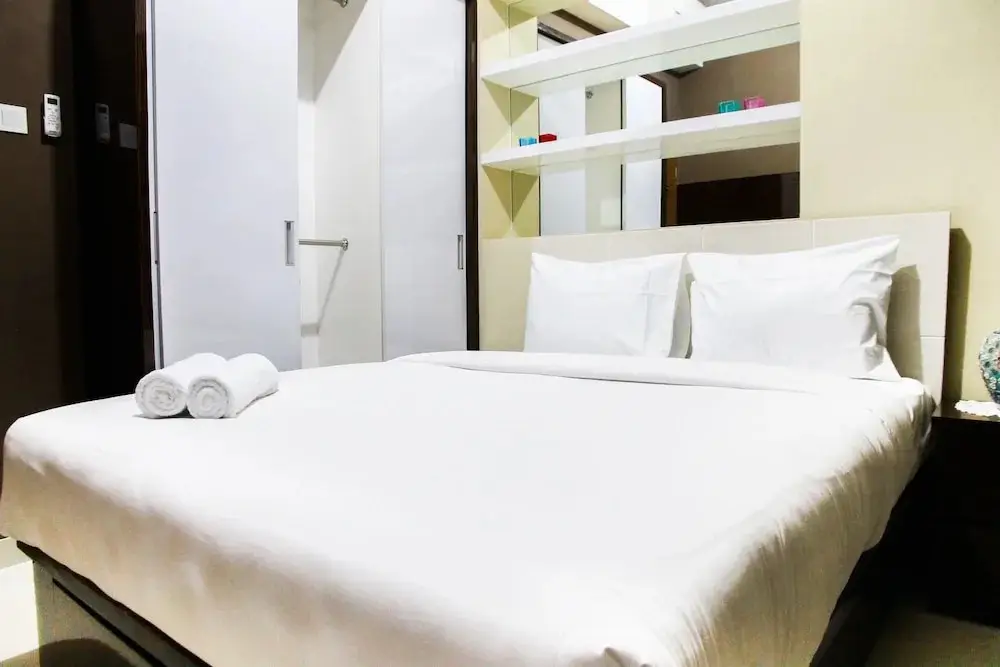 Чикаранг: Luxury 1BR with Study Room The Oasis Apartment