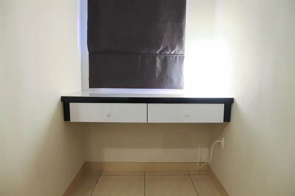 Бекаси: Deluxe and Modern 2BR The Springlake Summarecon Apartment