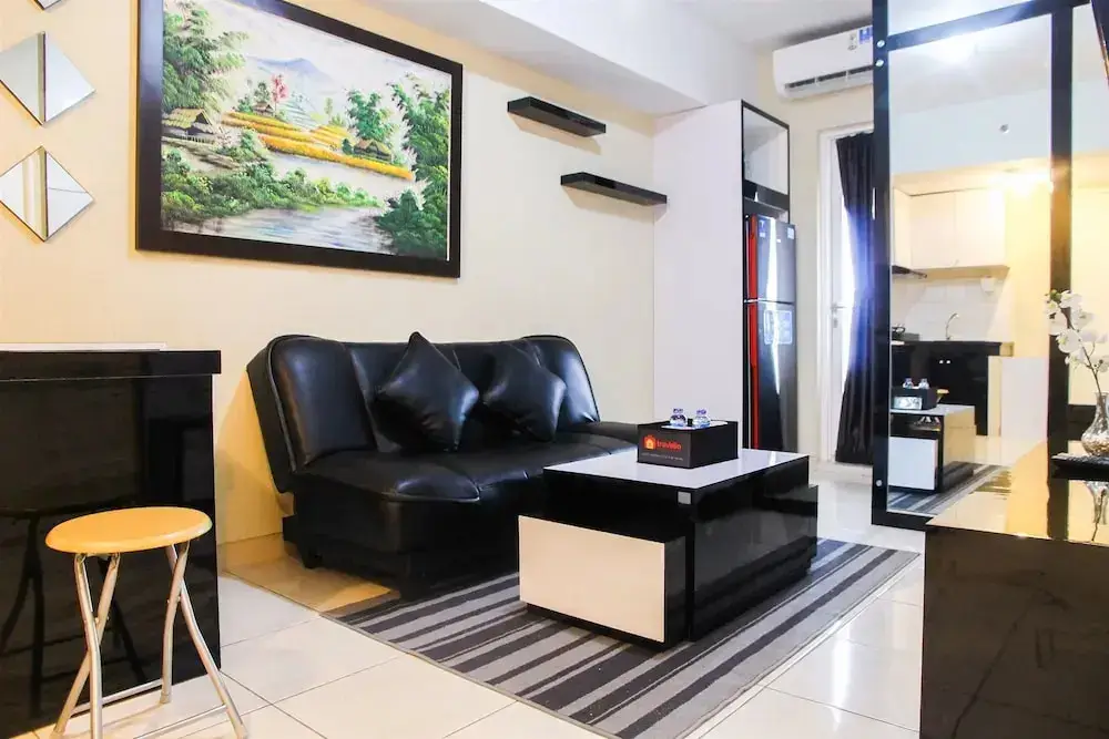 Бекаси: Deluxe and Modern 2BR The Springlake Summarecon Apartment