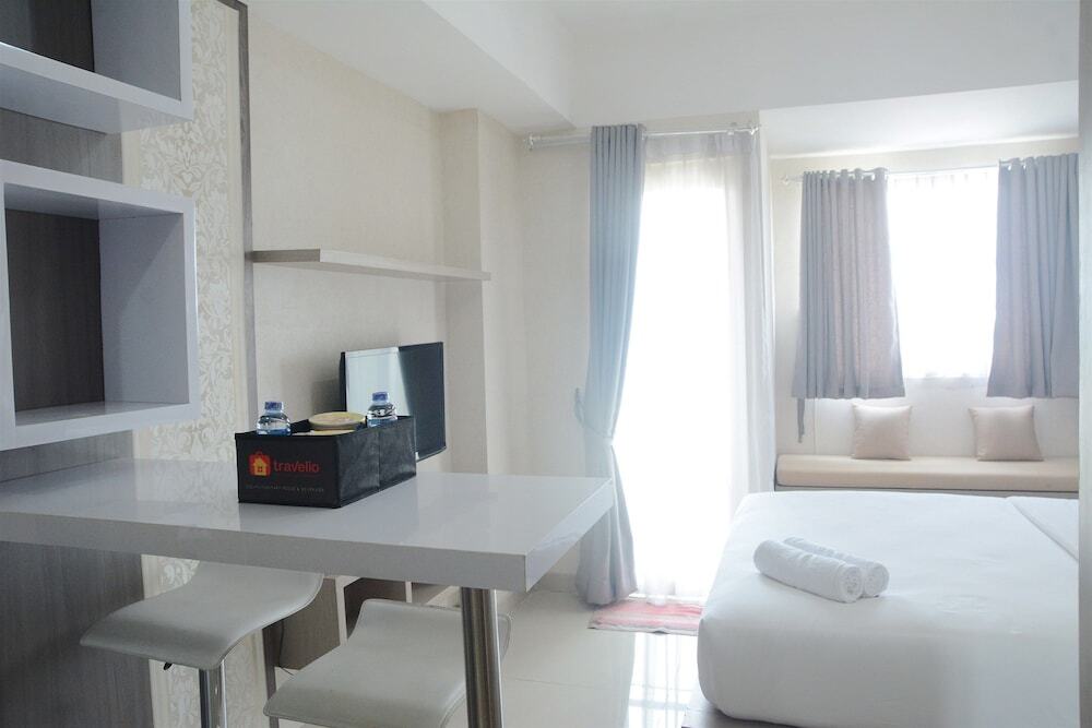 Чикаранг: Minimalist Studio The Oasis Apartment Lippo Cikarang