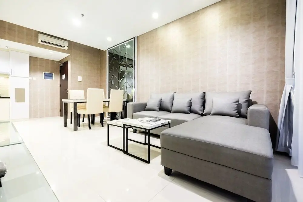Джакарта: 2BR Broad Lexington Residence near Pondok Indah