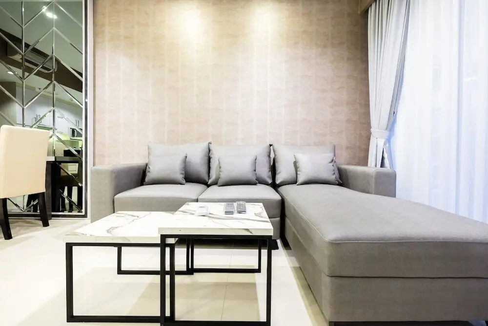 Джакарта: 2BR Broad Lexington Residence near Pondok Indah