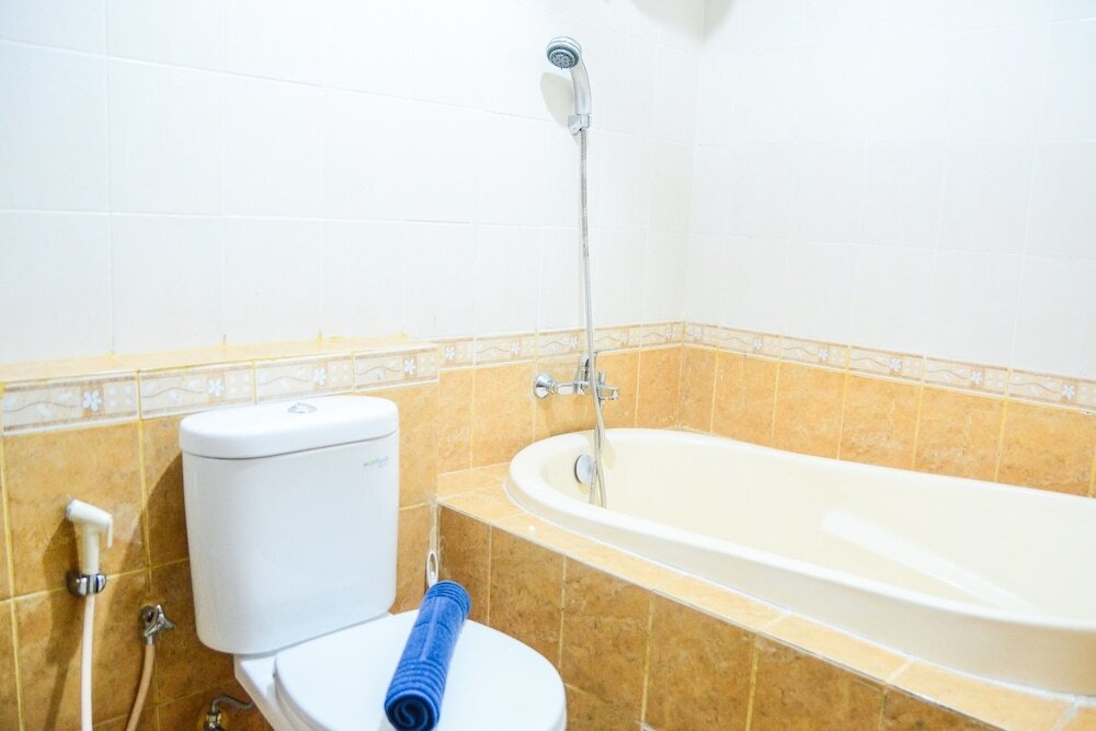Джакарта: Strategic 2BR City View Grand Palace Kemayoran Apartment By Travelio
