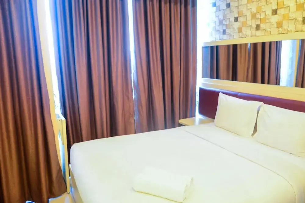 Джакарта: Comfortable Studio near Salemba Area at Capitol Park Apartment By Travelio