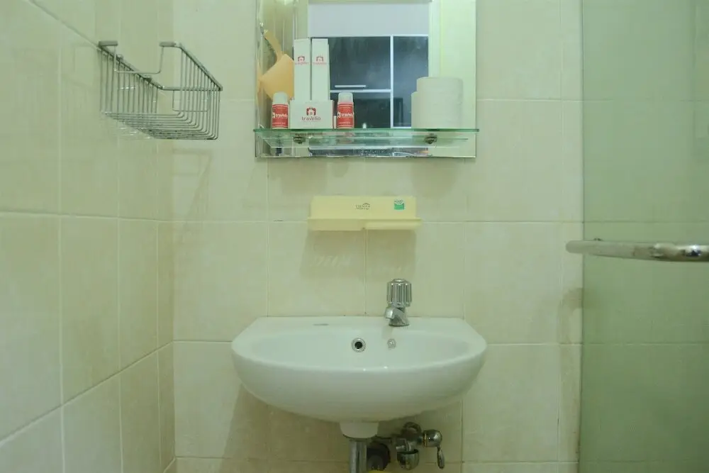Джакарта: Near Shopping Center 1BR Cosmo Residence Apartmen