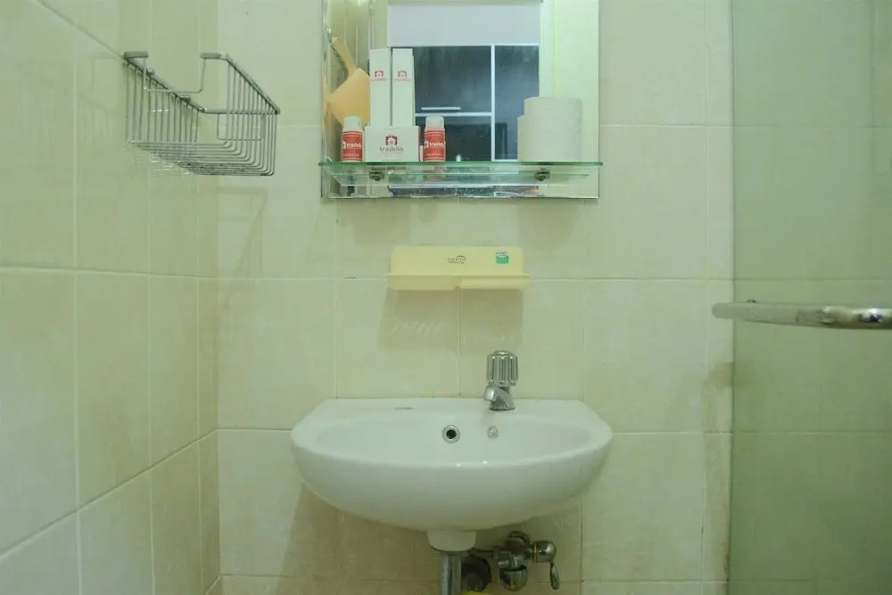 Джакарта: Near Shopping Center 1BR Cosmo Residence Apartmen