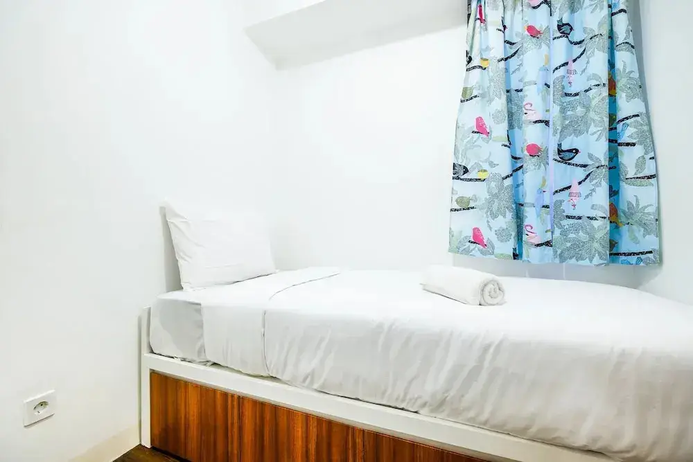 Modern And Comfy 3BR Bassura City Apartment — фото 1