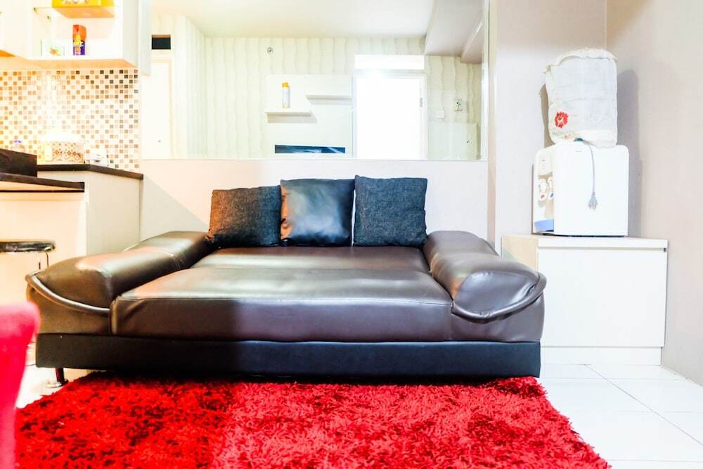 Джакарта: Homey 2BR Kalibata City Apartment