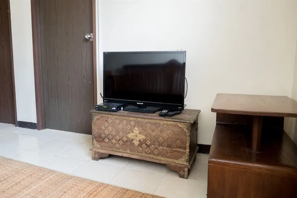 Бандунг: Ethnic and Comfy 2Br the Suites Metro Apartment
