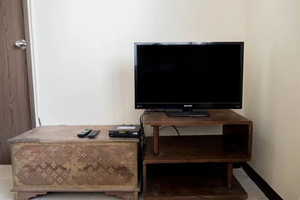 Бандунг: Ethnic and Homey 2BR The Suites Apartment