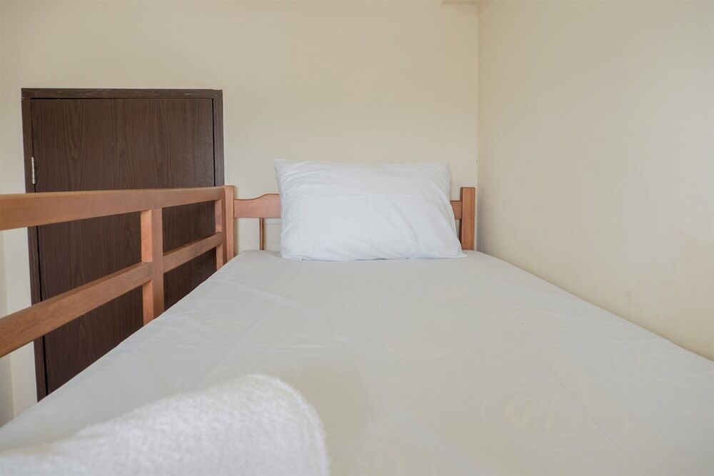 Бандунг: Ethnic and Homey 2BR The Suites Apartment