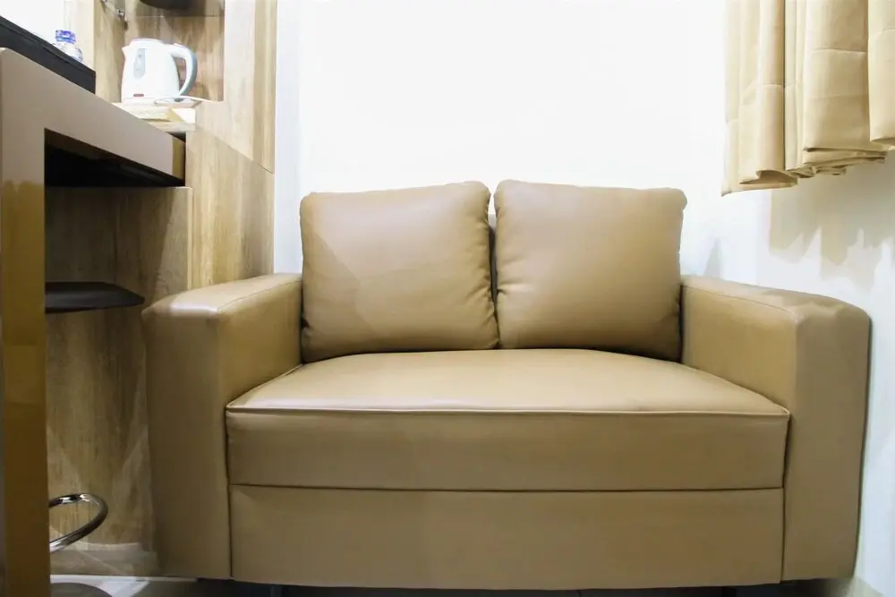Джакарта: Well Designed 2BR Green Pramuka Apartment