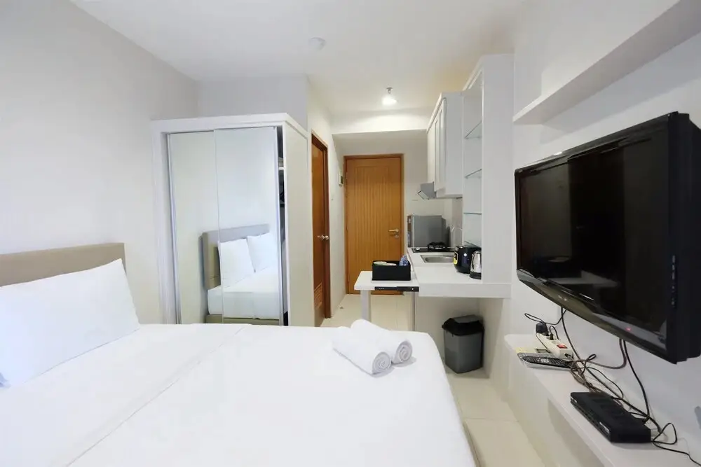 Депок: Budget Studio Apartment at Cinere Bellevue Suites