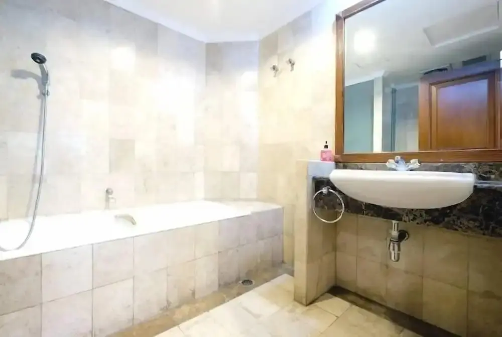 Джакарта: 4BR Cozy Tropical Retreat Penthouse