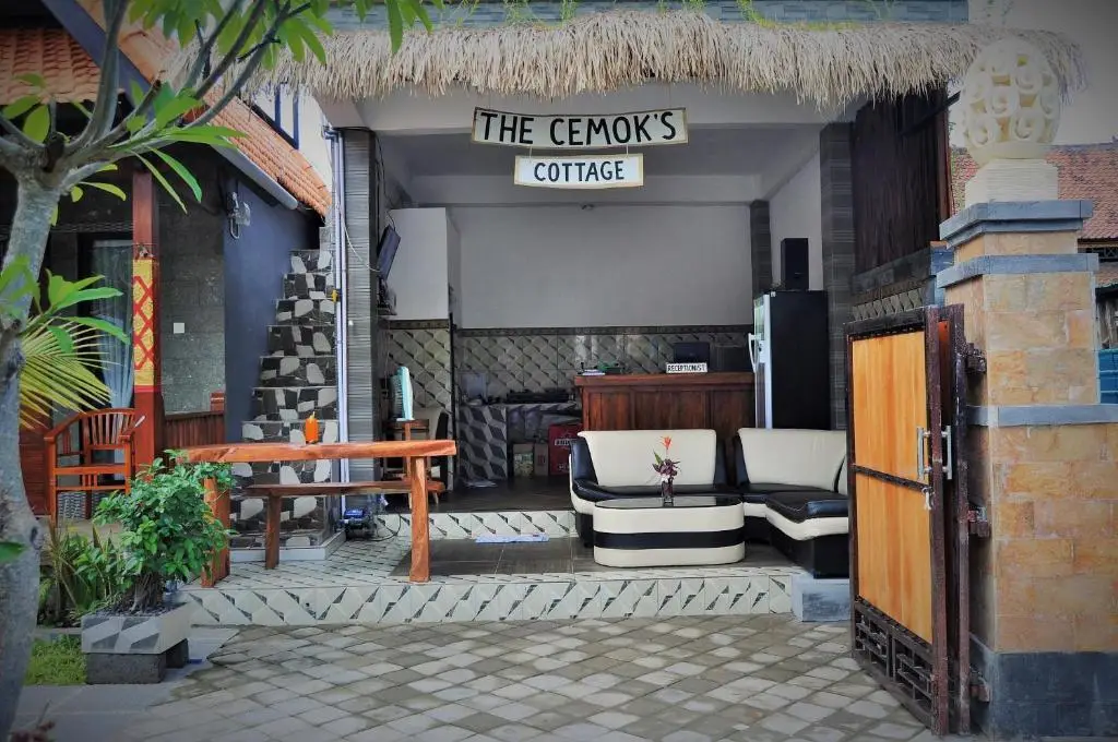 Пенида: The Cemok's Cottage
