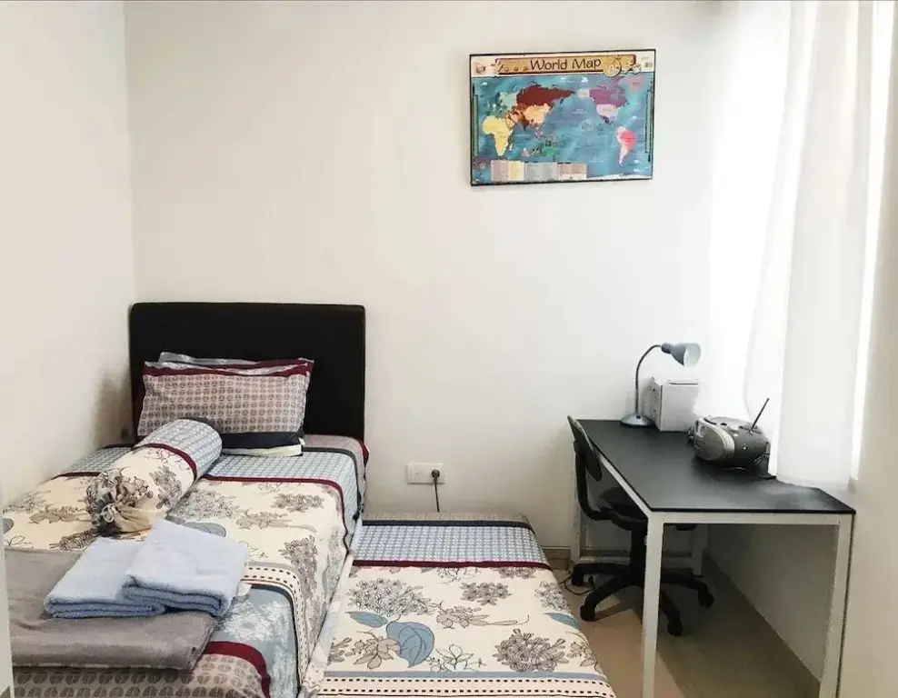 Джакарта: Kelapa Gading House