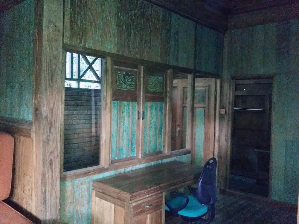 Пенебел: Jatiwangi Villa