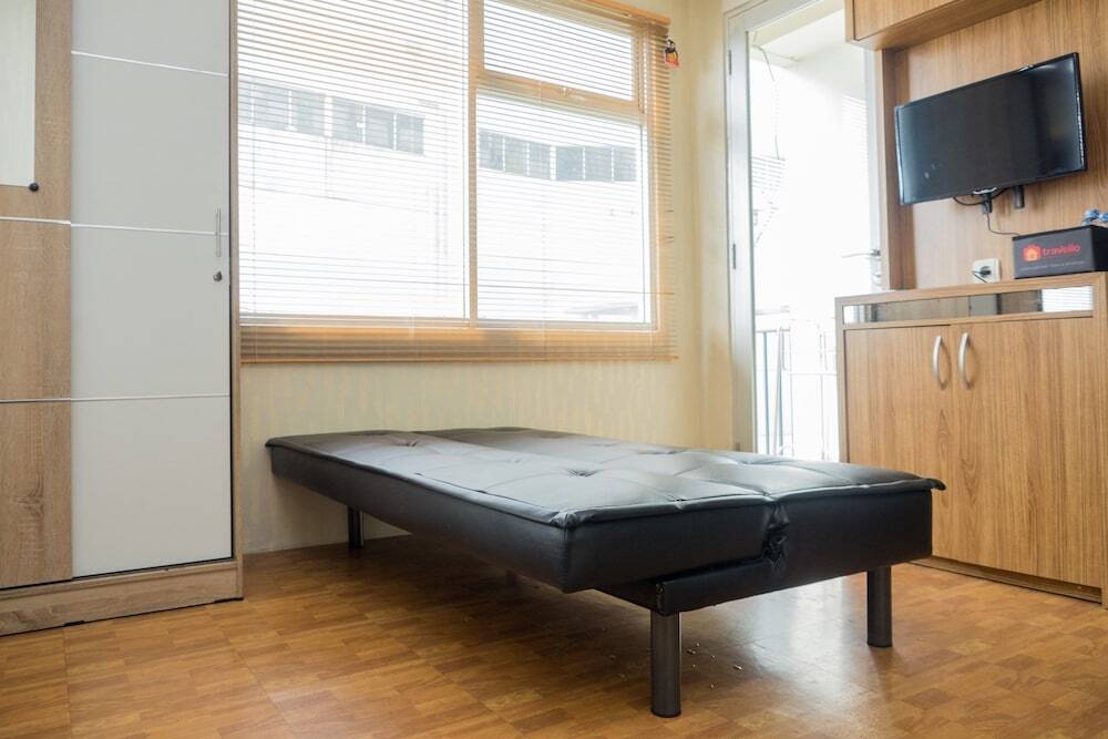 Бандунг: Spacious 1BR with Sofa Bed at The Jarrdin Cihampelas Apartment