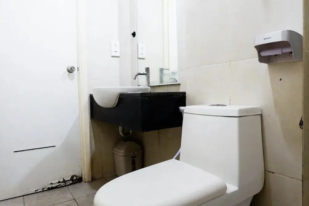 Сурабая: Strategic 2BR Apartment at Trillium Residence