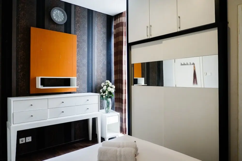 Сурабая: Strategic 2BR Apartment at Trillium Residence