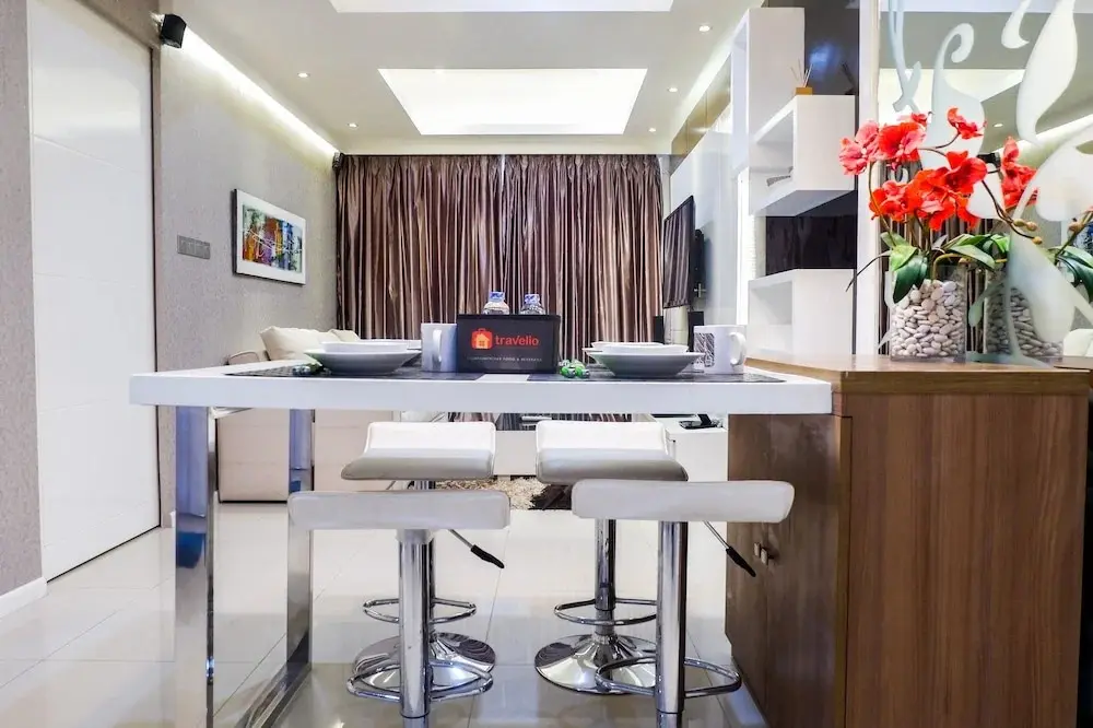 Джакарта: Furnished 1BR City View Casa Grande Apartment