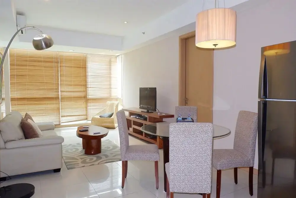 Джакарта: 2Br Apartment Kemang Village Connect To Mall