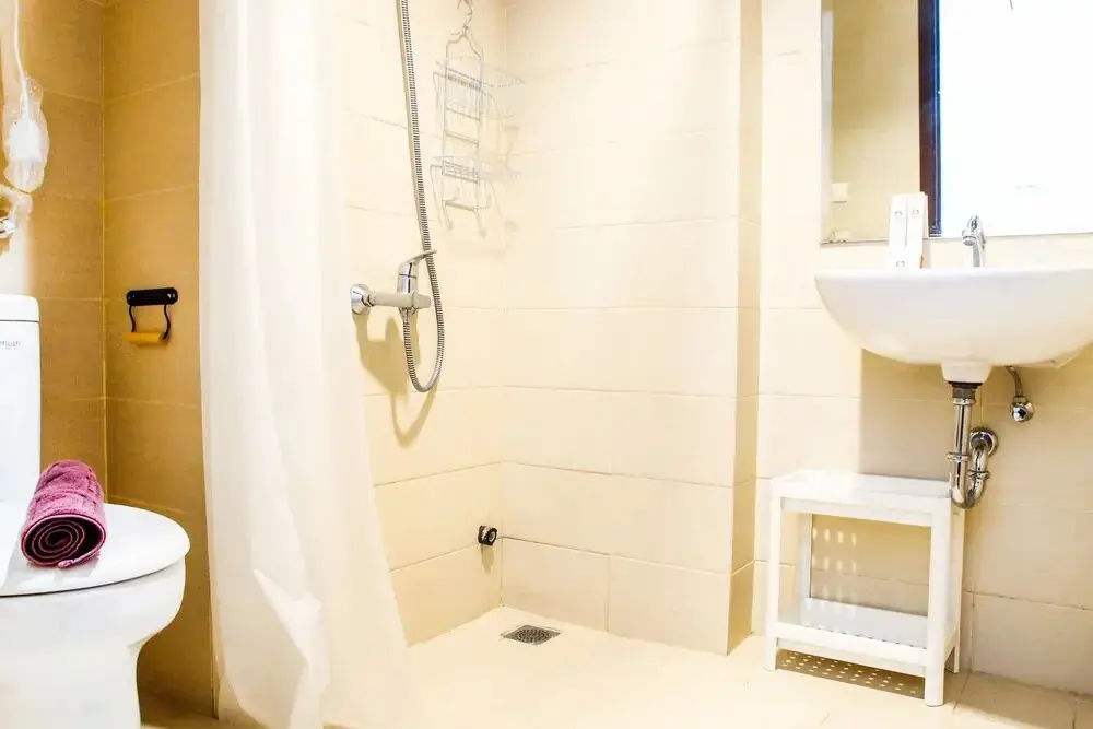 Legok: Comfortable 1BR Saveria Apartment near The Breeze BSD