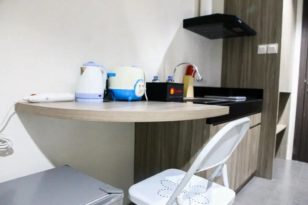 Южный Тангеранг: Comfy Studio Room Bintaro Icon Apartment