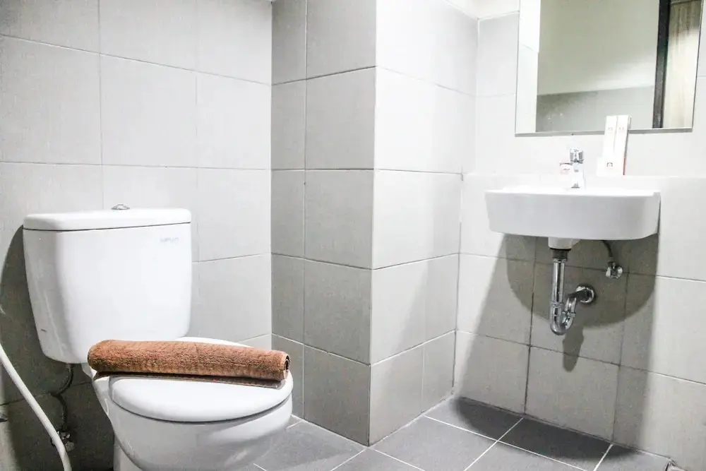 Южный Тангеранг: Comfy Studio Room Bintaro Icon Apartment