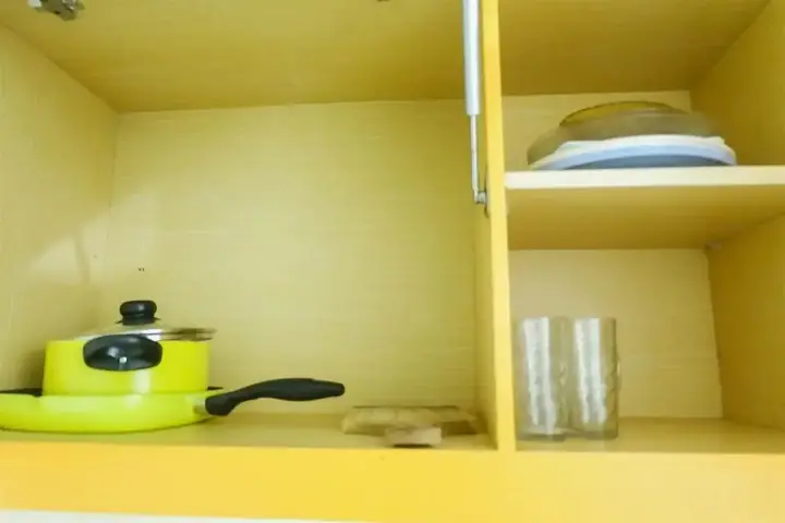 Сурабая: Homey 1BR at High Point Serviced Apartment