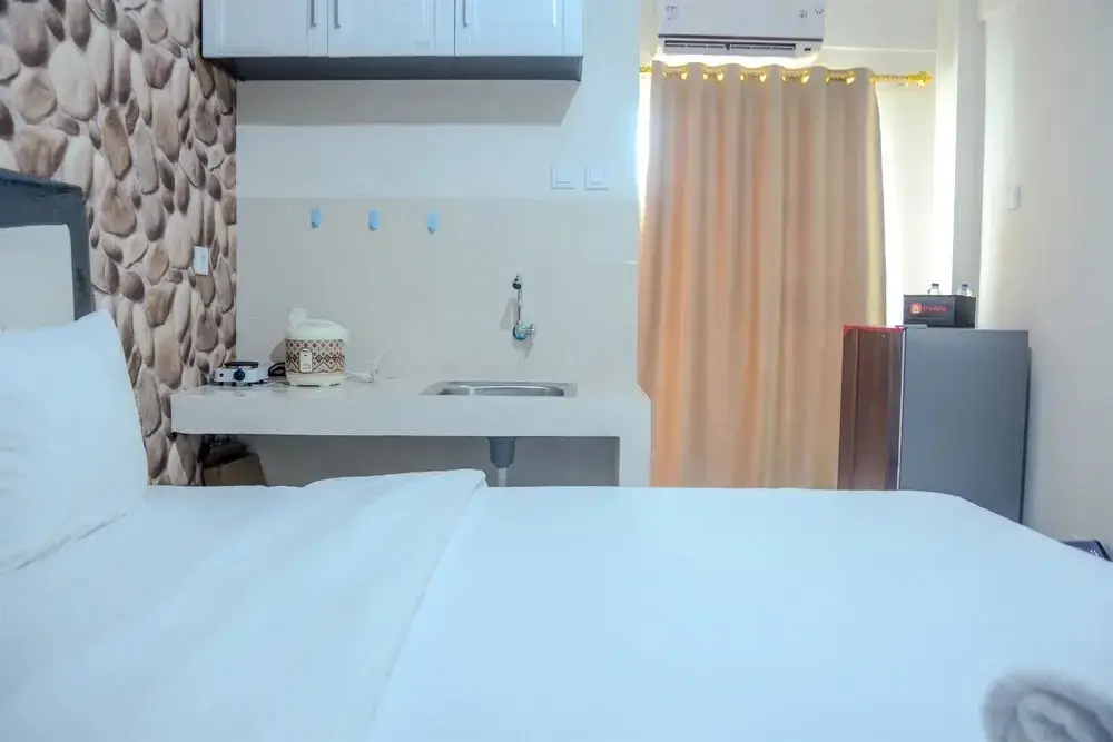 Депок: Cozy Studio Apartment @ Cinere Resort