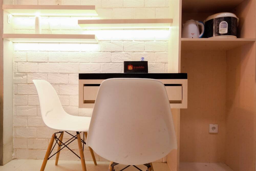 Южный Тангеранг: 1BR for 3 Pax at Brooklyn Alam Sutera Apartment
