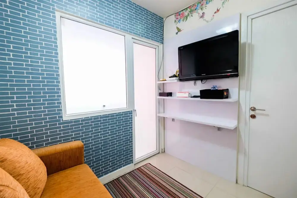 Джакарта: Comfort 2BR with Pool View Green Pramuka City Apartment