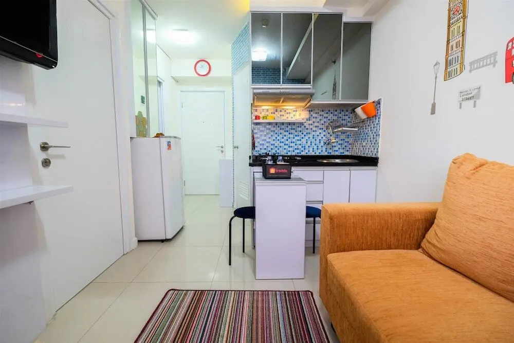 Джакарта: Comfort 2BR with Pool View Green Pramuka City Apartment