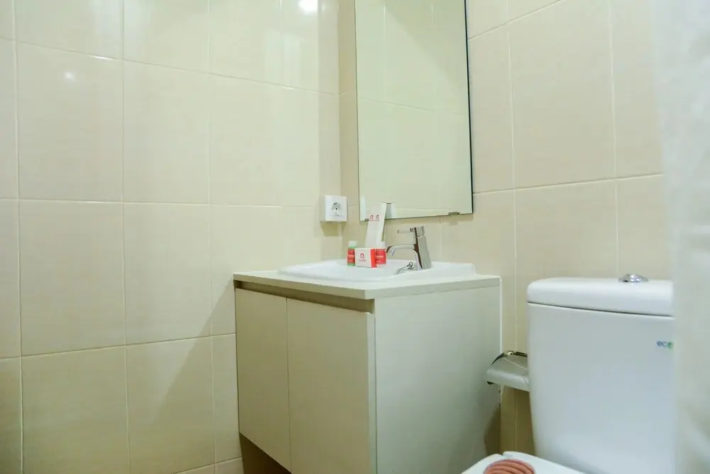 Чикаранг: Mahogany Suites Studio Room The Oasis Apartment Cikarang