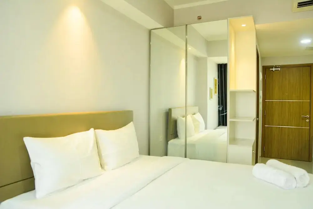 Чикаранг: Mahogany Suites Studio Room The Oasis Apartment Cikarang