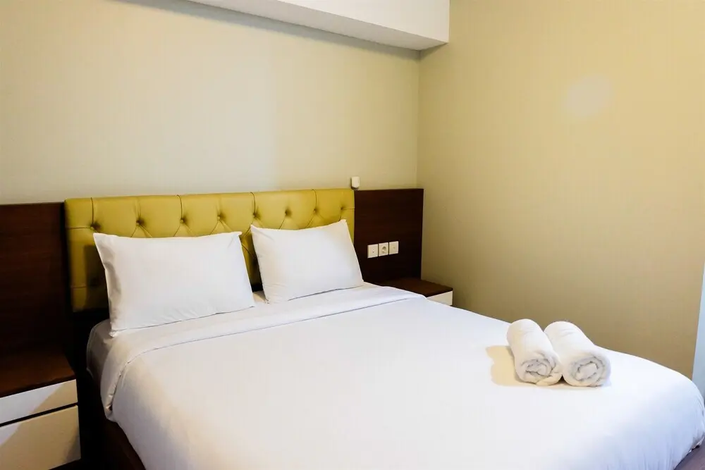 Джакарта: Amazing 2BR with City View The Wave Apartment