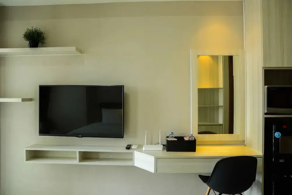 Чикаранг: Sophisticated Studio at The Oasis Apartment