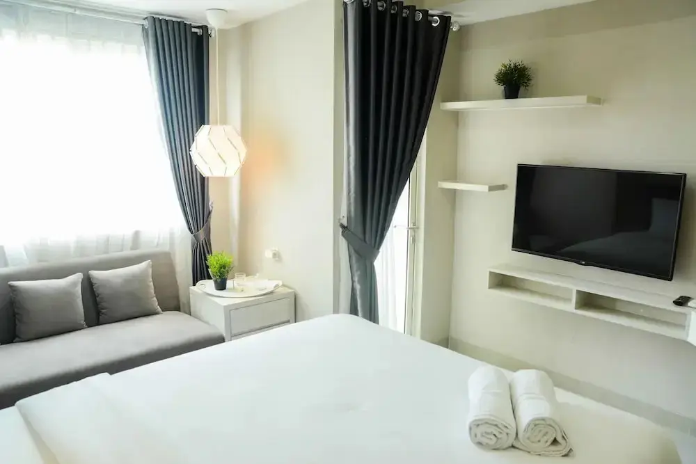 Чикаранг: Sophisticated Studio at The Oasis Apartment